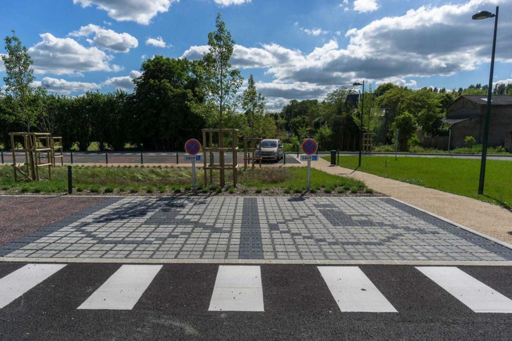dimension place de parking pmr